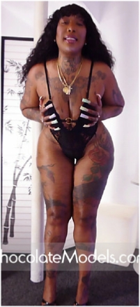 big booty model 6