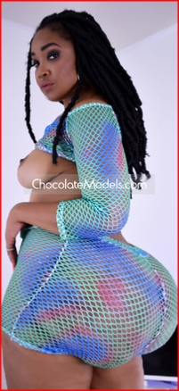 big booty model 10